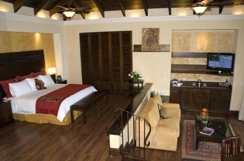 Hotel La Reunion Golf Resort And Residences Antigua Rum bild